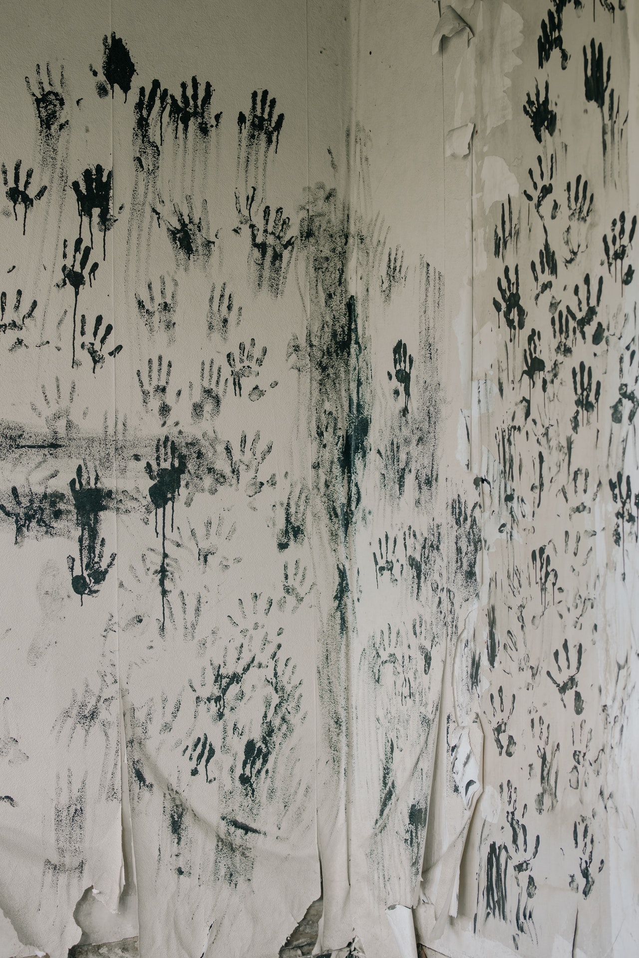 Ghost hand prints